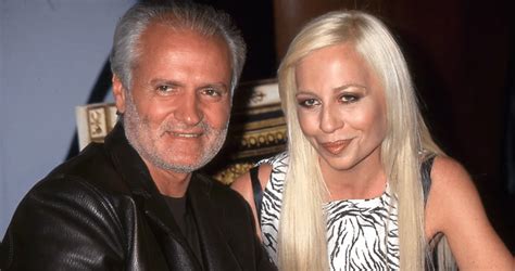 foglia di donatella versace|donatella versace brother.